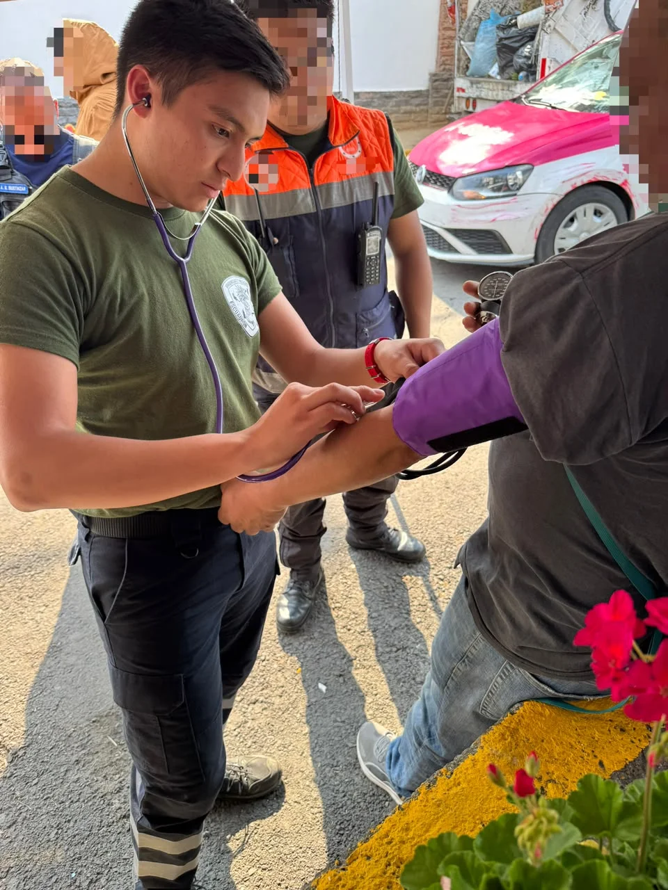 Servicio de atención prehospitalaria en accidente vehicular